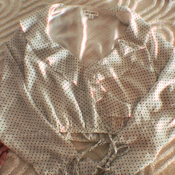 White tank Bundle - Picture 6 of 14